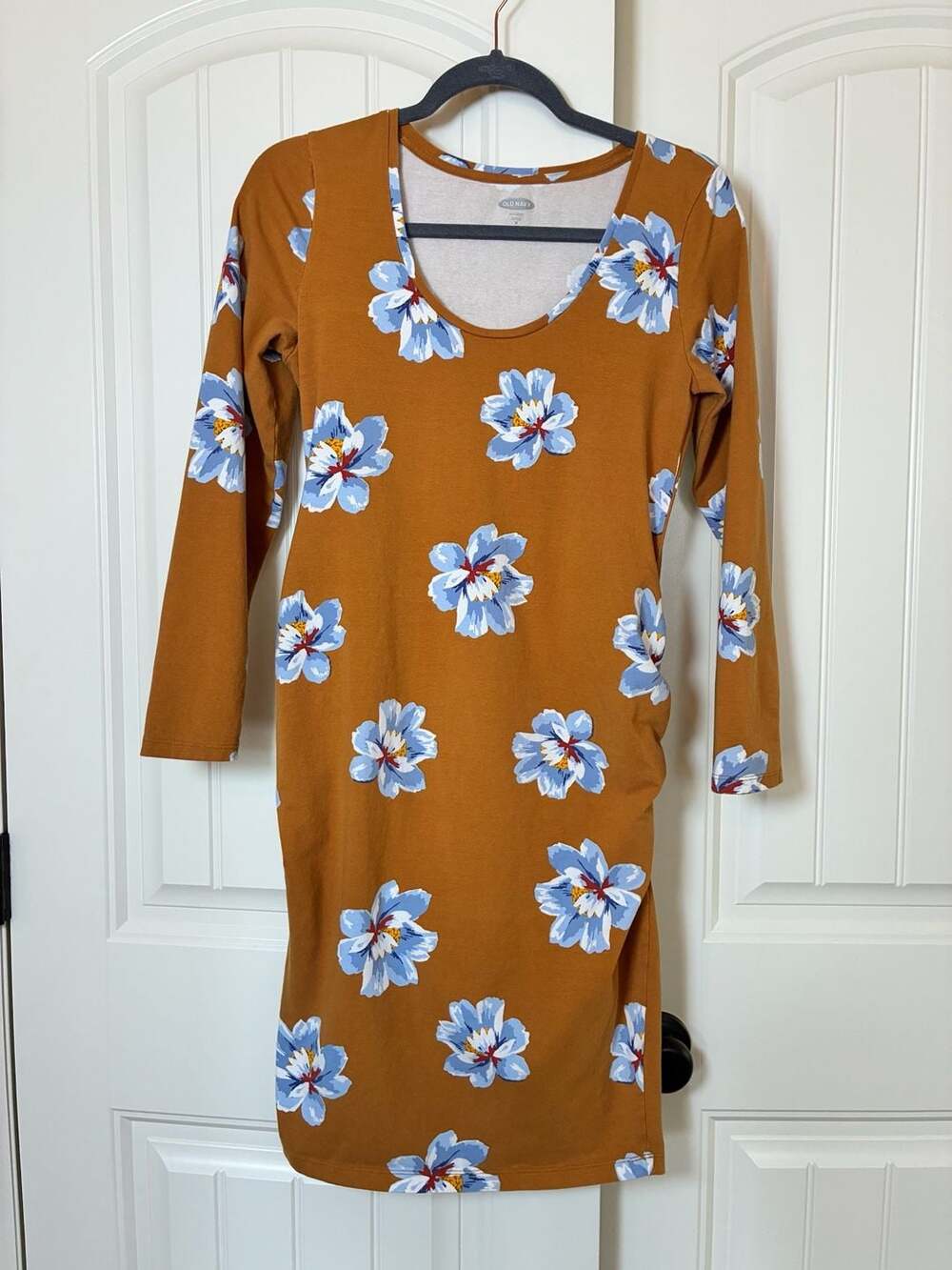 Old Navy Maternity Fitted Long Sleeve Floral Midi Dress Size M